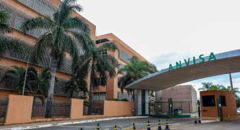 Anvisa: suplementos com cúrcuma podem trazer risco de danos ao fígado